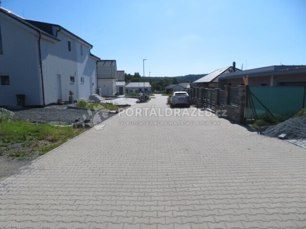 Soubor pozemků o celkové výměře 5.325 m² v k.ú. a obci Zdemyslice, Plzeň-jih
